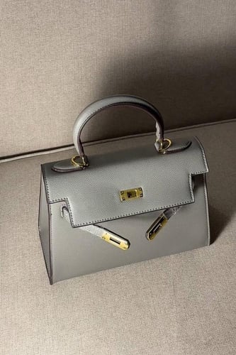 هيرمز كيلي باق