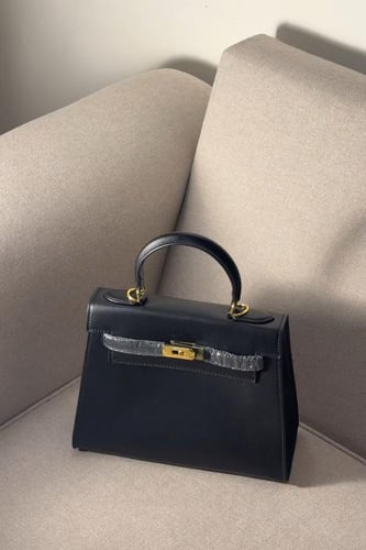 هيرمز كيلي باق