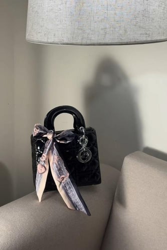 ليدي ديور - L