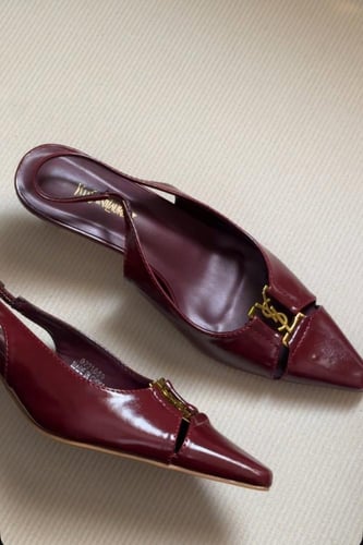 كعب سان لوران