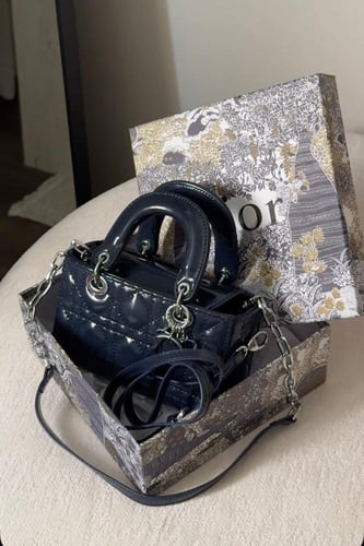 ليدي ديور - ميني