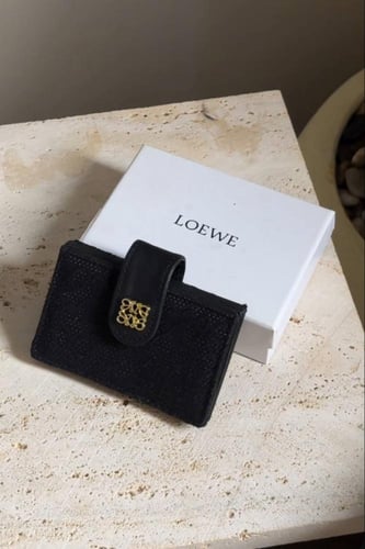 محفظة لويفي