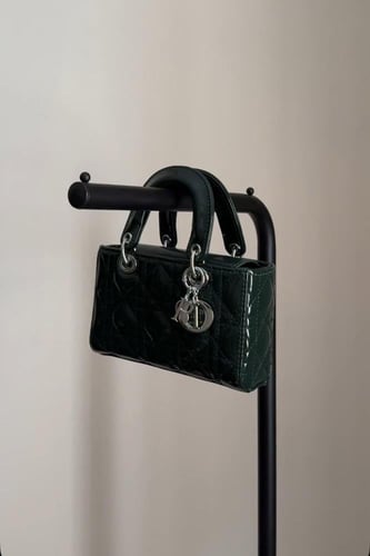 ليدي ديور - ميني