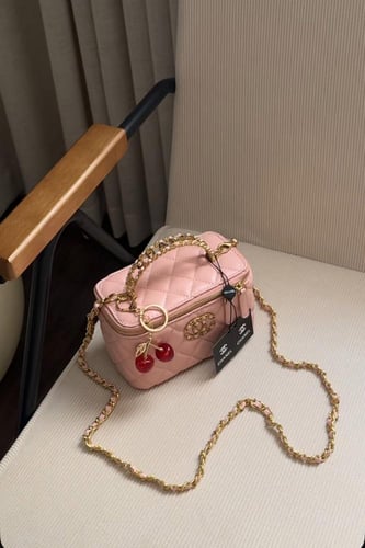 شانيل فانيتي