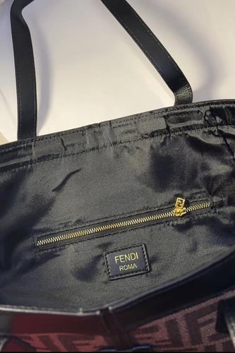 فندي توت باق