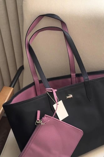 توت باق لاكوست