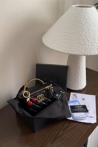 شانيل فانيتي