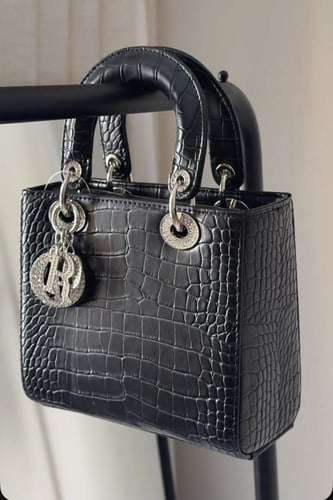 ليدي ديور - L