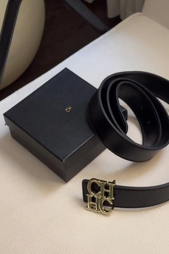 حزام CH كارولينا هيريرا