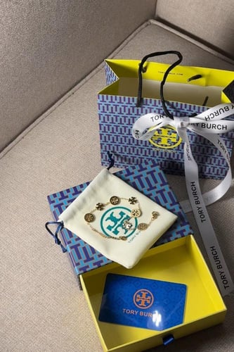 إسوارة توري بورش