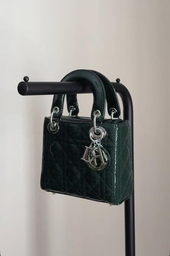 ليدي ديور - S