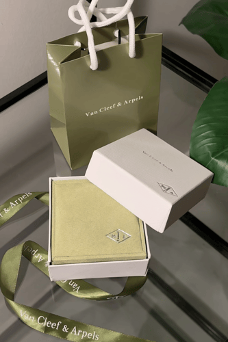 سلسال فان كليف