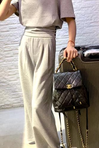 حقيبة ظهر شانيل