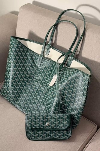 توت باق قويارد