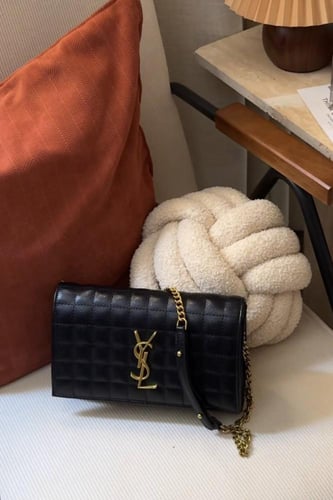 ايف سان لوران كروس