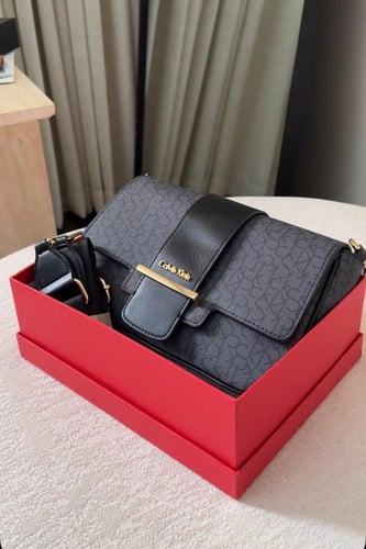 كالفن كلاين