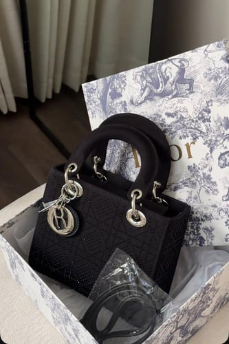 ليدي ديور كريستال