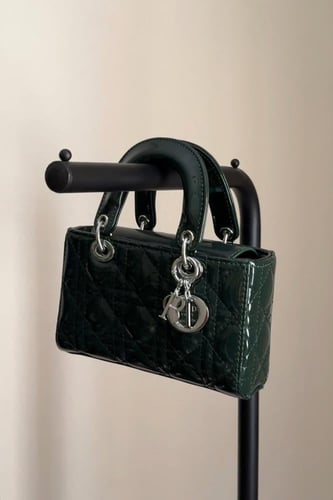 ليدي ديور - ميني