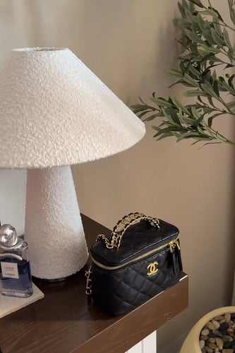 شانيل فانيتي