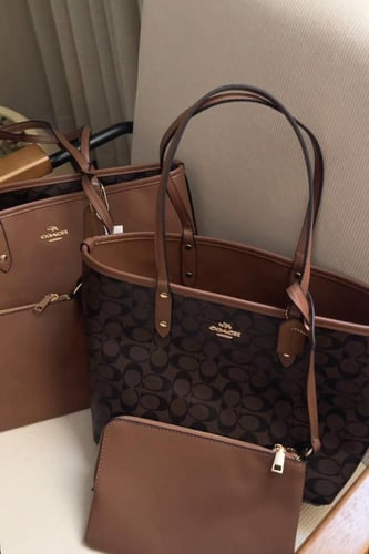 توت باق كوتش دبل فيس