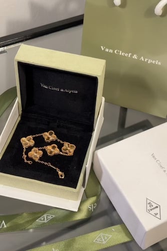 إسوارة فان كليف