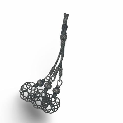 طربزونه فضه بتصميم حلقي و اطراف ثلاثيه ومشبك كبس....