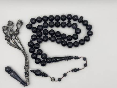 مسباح فاتوران اسود بتعريقه رماديه