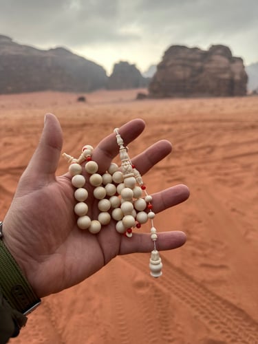 عاج فيل و مرجان