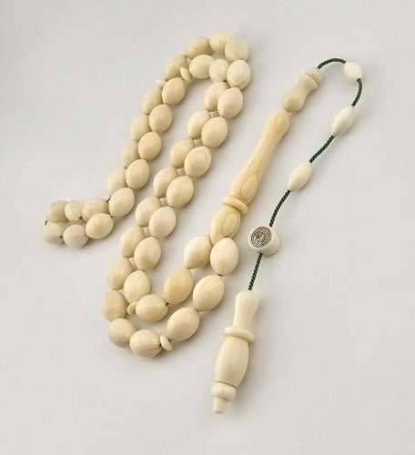 سبحه من عاج الفيل, 45 خرزه زيتوني 7.5 في 10.5 ملم...
