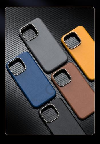 كفر حماية Loxe الجلدي من HELMET للايفون