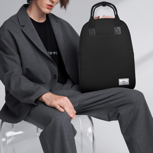 ويوو _حقيبة ظهر رياضية مقاومة الماء لون اسود