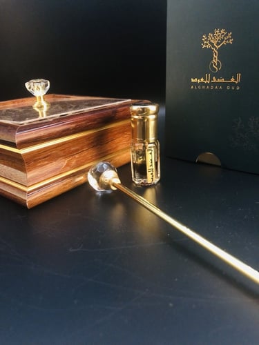 دهن عود كمبودي قديم (تركة)