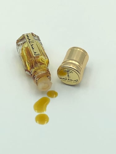 دهن عود كمبودي قديم