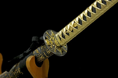 كاتانا كاجي كايزوكو