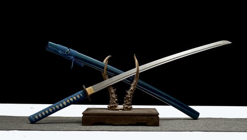 كاتانا بلو دراغون