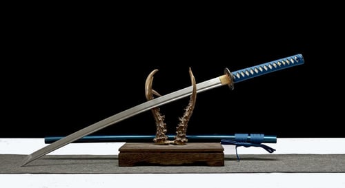 كاتانا بلو دراغون