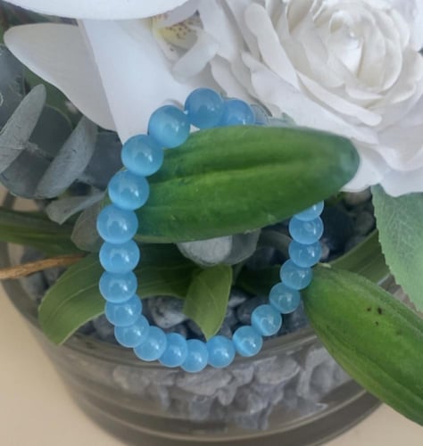 اسوارة حجر عين القط الأزرق