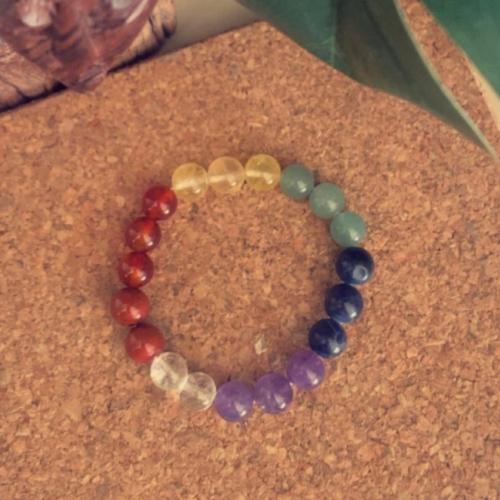أسوارة الشاكرات (Chakra Bracelet)
