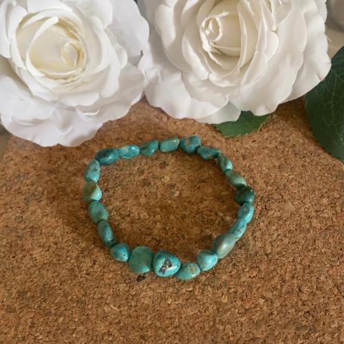 اسوارة حجر الفيروز الطبيعي من منجم كينجام – أريزون...