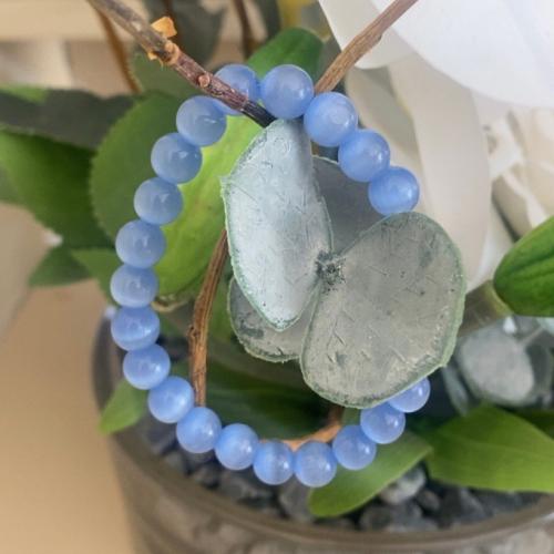 اسوارة حجر عين القط الأزرق