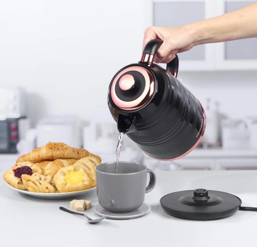 بكج مكون من غلاية وحماصة