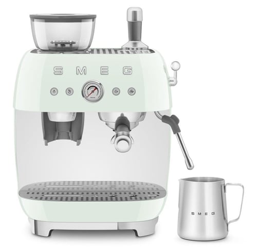 جهاز قهوة 3 smeg
