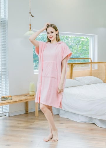 روب استحمام بغطاء رأس