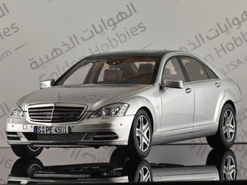 Mercedes-Benz S-Class S600L (W221) Iridium Silver...