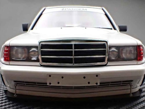 Mercedes-Benz 190 PANDEM White 1:18 Ignition Model...