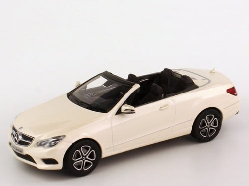 RARE Mercedes-Benz E-Class Cabriolet (A207) Diamon...