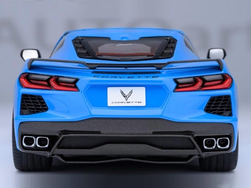 Chevrolet Corvette C8 Stingray Z51 Rapid Blue 1:18...