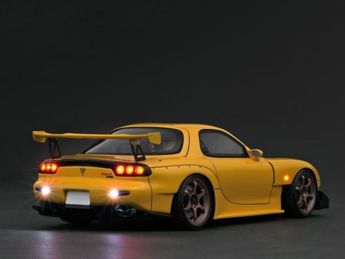 INITIAL D Mazda RX-7 (FD3S) Yellow with LED light...