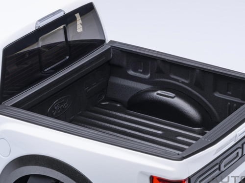 Ford F-150 Raptor Supercrew Oxford White 1:18 AUTO...