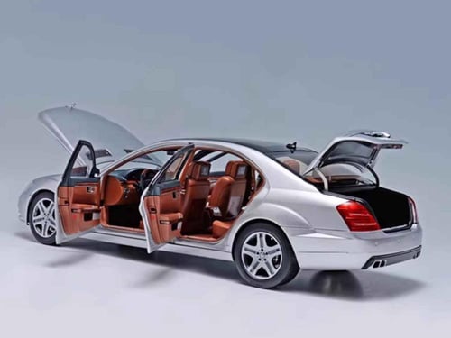 Mercedes-Benz S-Class S600L (W221) Iridium Silver...
